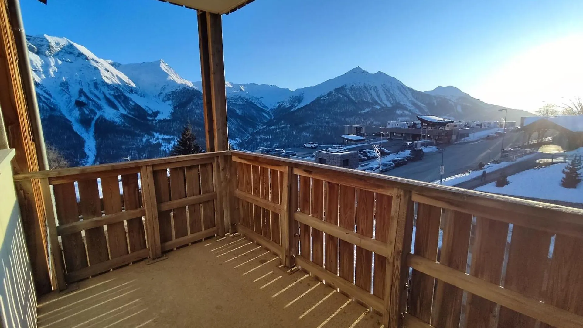 Mountain Retreat In Hautes-Alpes With Stunning Views Orcieres Guest house